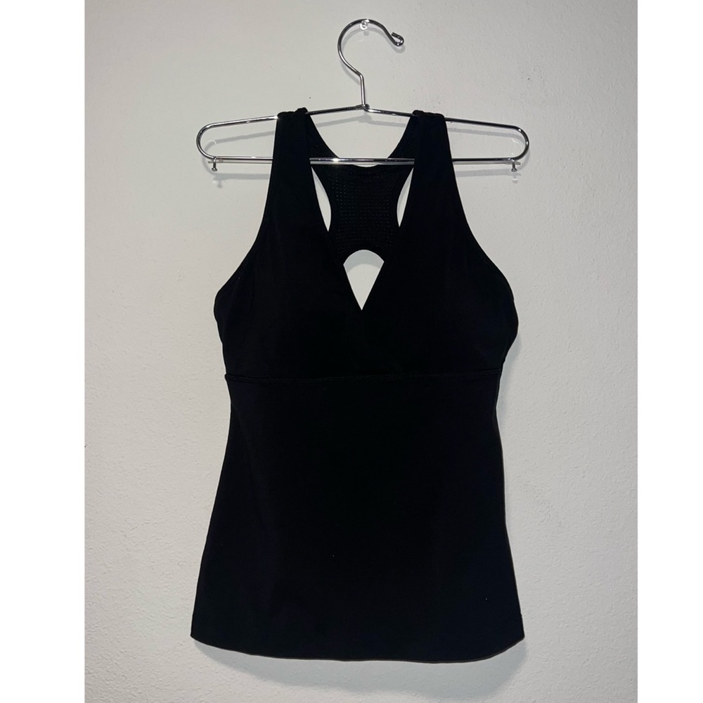 Marika Black Activewear Tank Top, Size Medium